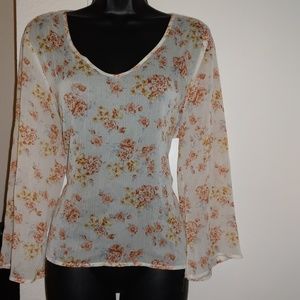Adorable summer time top